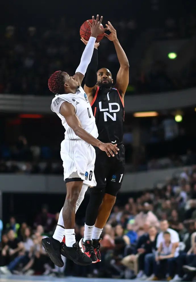 ג'ורדן טיילור שחקן לונדון ליונס