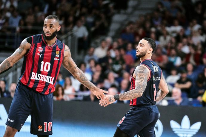 שחקני באסקוניה מרכוס הווארד, קודי מילר מקינטייר