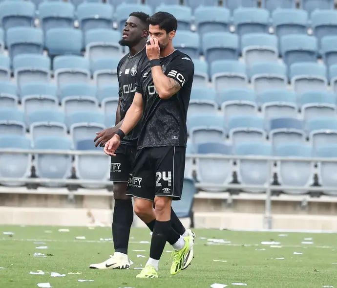 אופיר קריאף, מיירון ג'ורג', בית