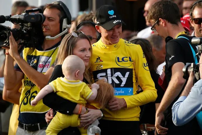 רוכב האופניים כריס פרום עם אשתו מישל פרום