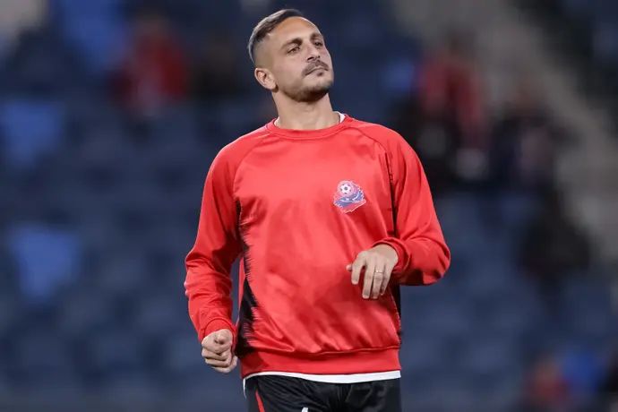 דור מלול שחקן הפועל חיפה בחימום