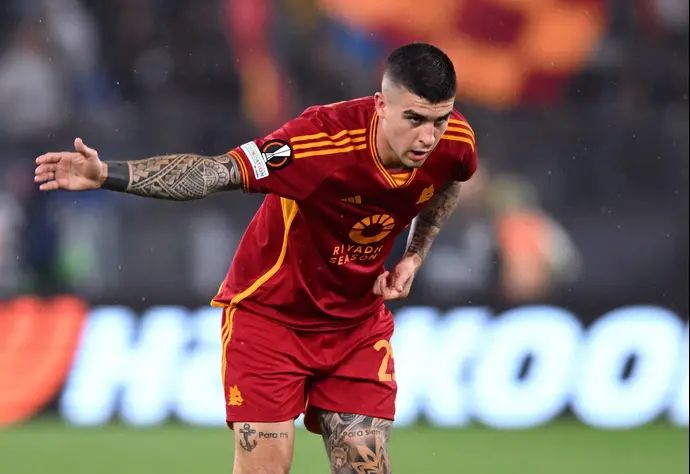 ג'אנלוקה מאנצ'יני שחקן רומא חוגג שער