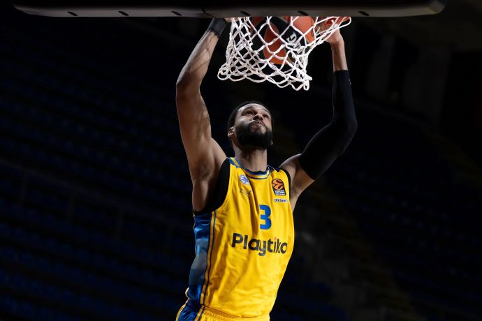 ג'יימס ווב מכבי תל אביב