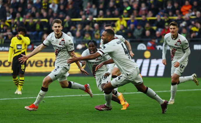 יוסיפ סטנישיץ' שחקן באייר לברקוזן חוגג שער