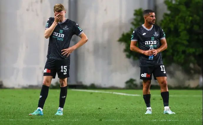 בר נאווי, סמואל בראון, הפועל פתח תקוה