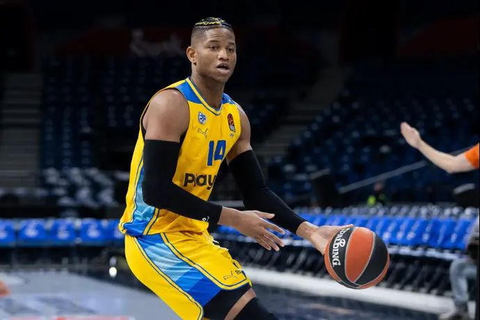 חסיאל ריברו, שחקן מכבי תל אביב