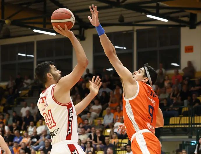 תומר גינת הפועל תל אביב מול איתי שגב עירוני נס ציונה