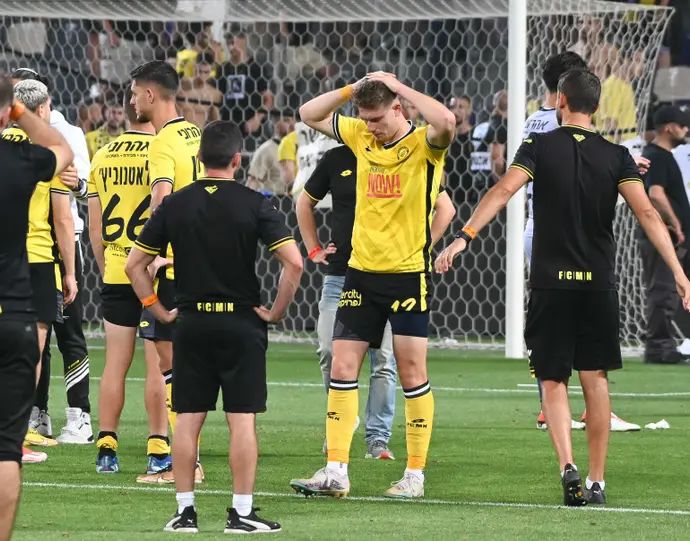 יובל שדה שחקן מכבי נתניה מאוכזב