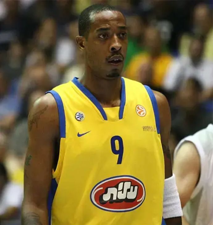 שחקן מכבי תל אביב טרנס מוריס