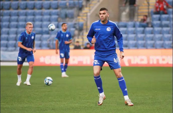 שחקן מכבי פתח תקוה עוביידה חטאב