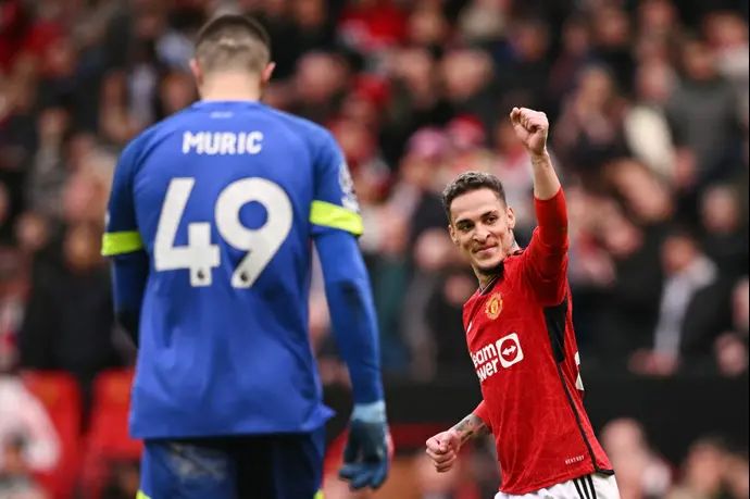 אנתוני, מנצ'סטר יונייטד