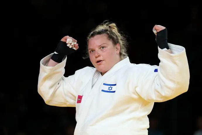 רז הרשקו חוגגת מדליית זהב, אליפות אירופה בג'ודו