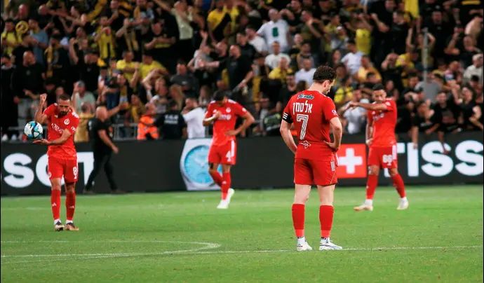 שחקן הפועל תל אביב עומרי אלטמן