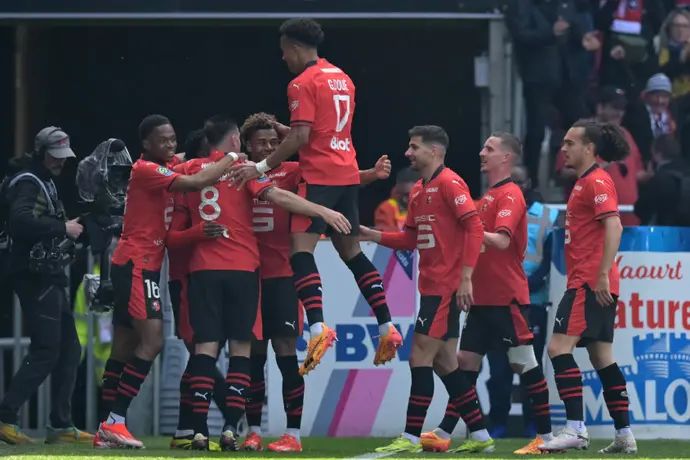 שחקני ראן חוגגים