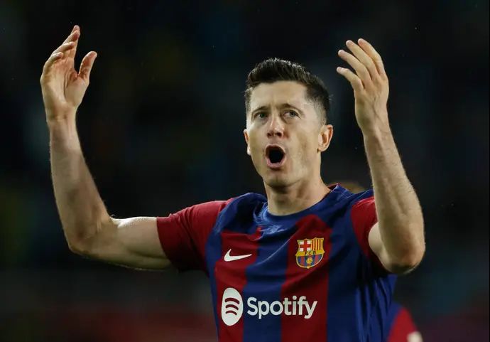 רוברט לבנדובסקי ברצלונה