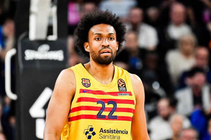 שחקן ברצלונה ג'בארי פארקר