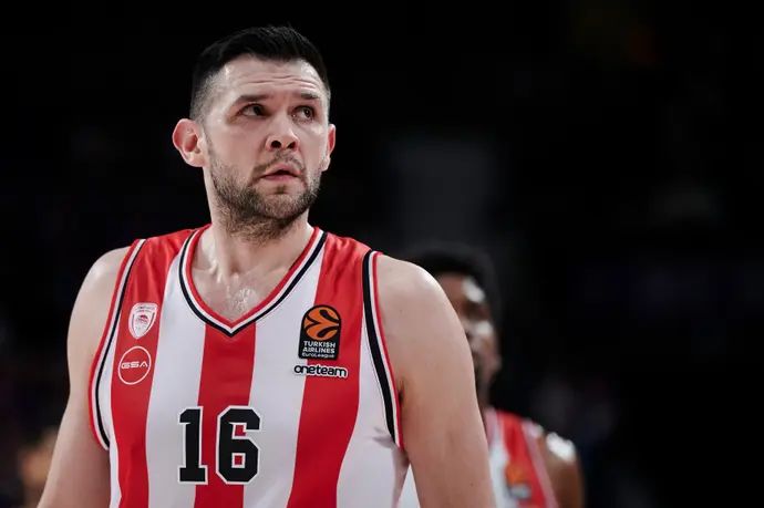 קוסטס פאפאניקולאו, שחקן אולימפיאקוס