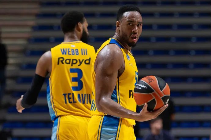 בונזי קולסון, מכבי תל אביב