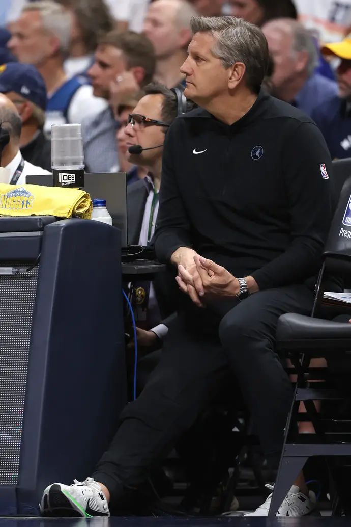 מאמן מינסוטה טימברוולבס כריס פינץ'