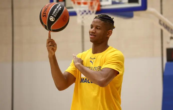 חסיאל ריברו, מכבי תל אביב