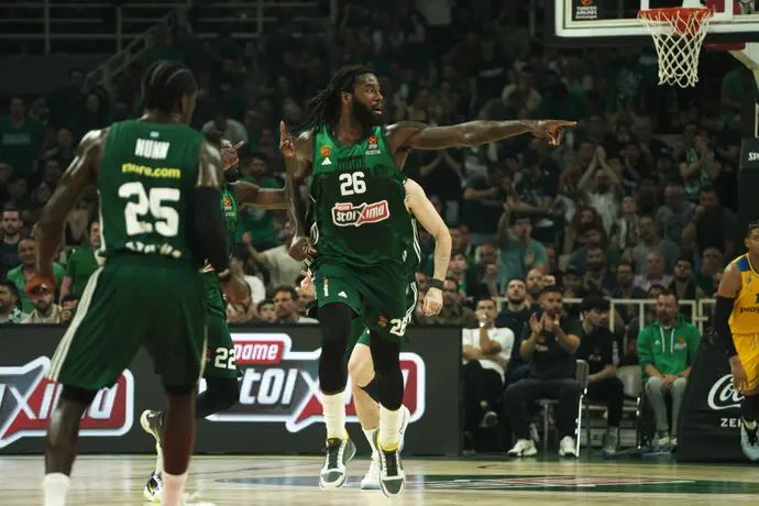 מתיאס לסור פנאתינייקוס