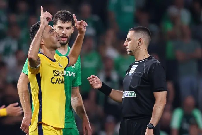 ערן זהבי מכבי תל אביב חוגג לצד לורנצו שימיץ' מכבי חיפה