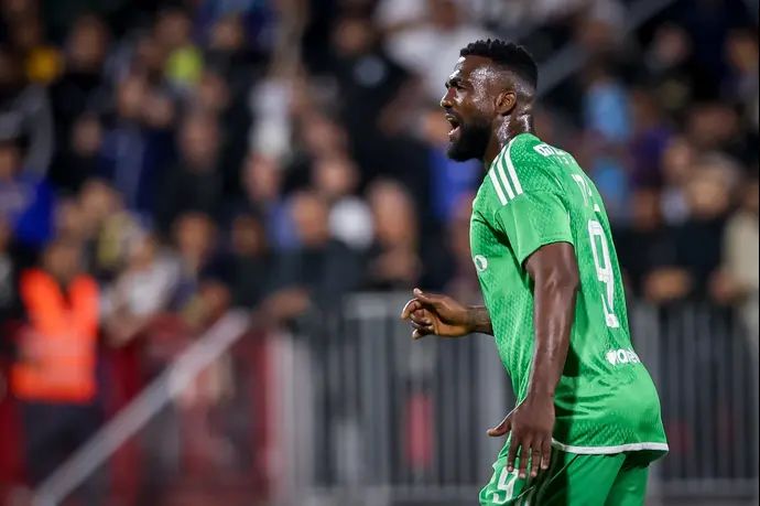 פרנזי פיירו שחקן מכבי חיפה חוגג שער