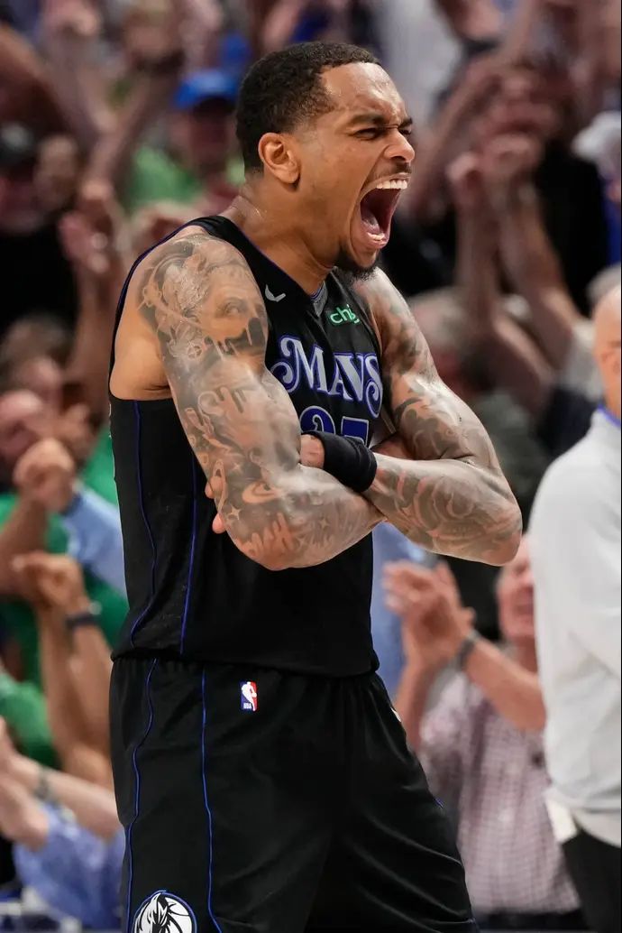 פי ג'יי וושינגטון, דאלאס מאבריקס