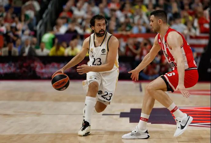 שחקן ריאל מדריד סרחיו יוי