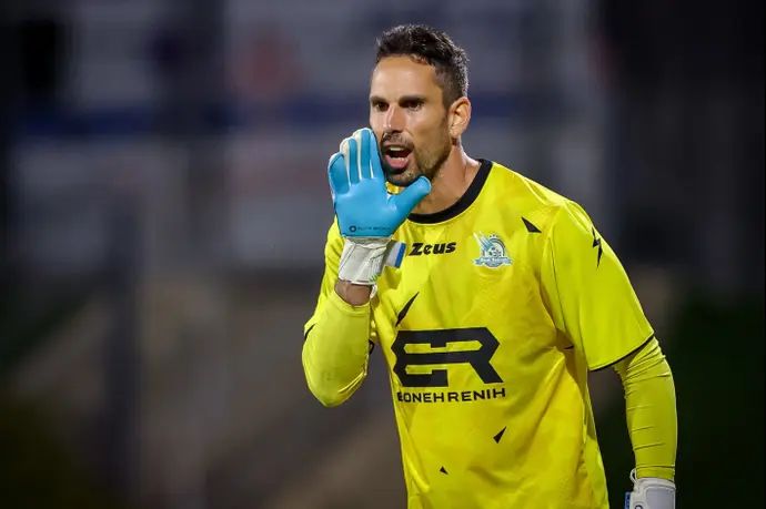 גד עמוס שוער מכבי בני ריינה