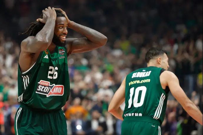 מתיאס לסור פנאתינייקוס