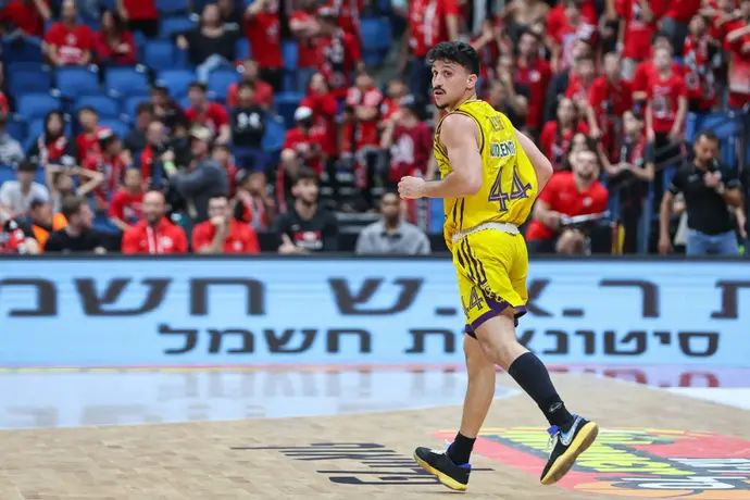 ניב משגב הפועל חולון