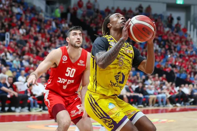 טאג'יר מקול הפועל חולון