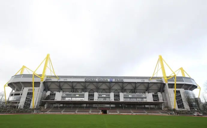 זיגנל אידונה פארק, דורטמונד