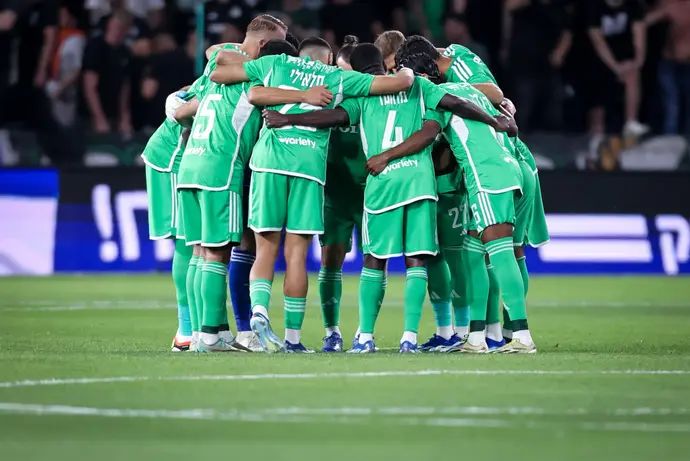 שחקני מכבי חיפה בהתכנסות