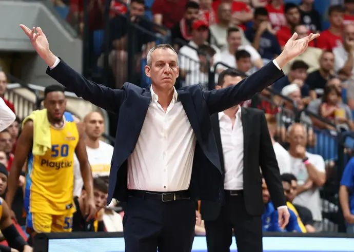 מאמן מכבי תל אביב עודד קטש