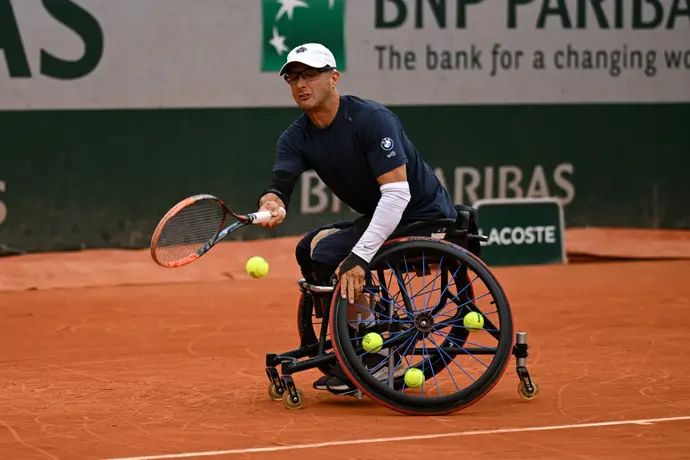 גיא ששון טניסאי בכסאות גלגלים ישראלי