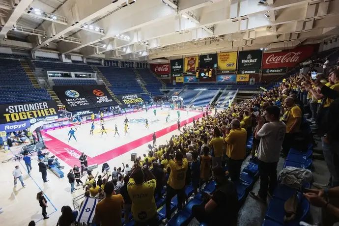 אולם פיוניר בלגרד מכבי תל אביב נגד פנאתינייקוס