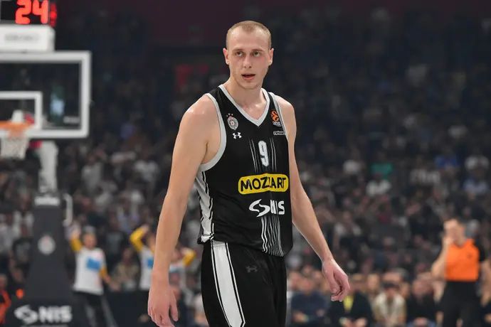 אלן סמאילגיץ', פרטיזן בלגרד