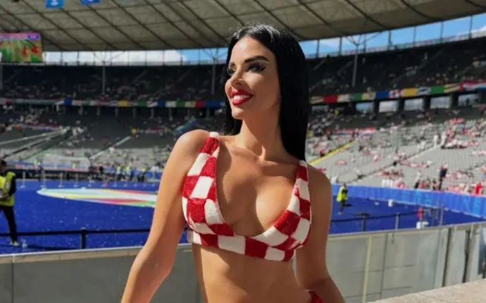 איוונה נול אוהדת נבחרת קרואטיה