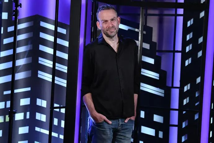 התסריטאי והמגיש דוד ליפשיץ