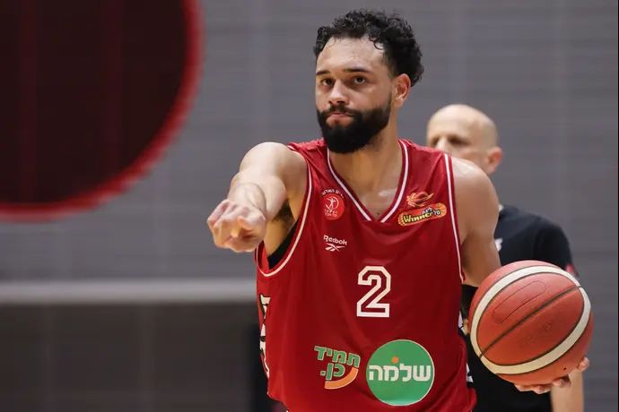 טיילר אניס, הפועל תל אביב