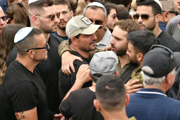 אורן סמדג'ה  בלווית בנו  עומר סמדג'ה 21 ביוני 2024