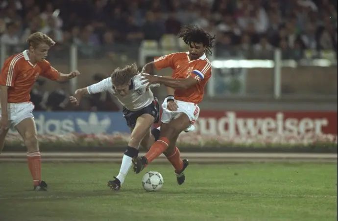 רוד חוליט, רוב ויטסחה, מול כריס וודל | אנגליה נגד הולנד, מונדיאל 1990