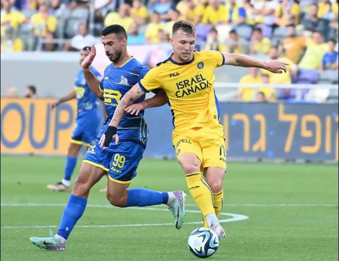 עדן קארצב מכבי תל אביב מול מוחמד חטיב בני ריינה