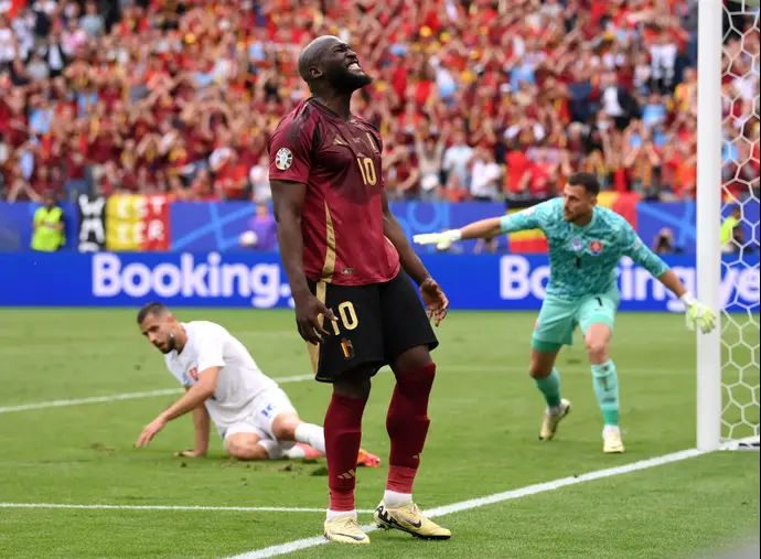 רומלו לוקאקו נבחרת בלגיה