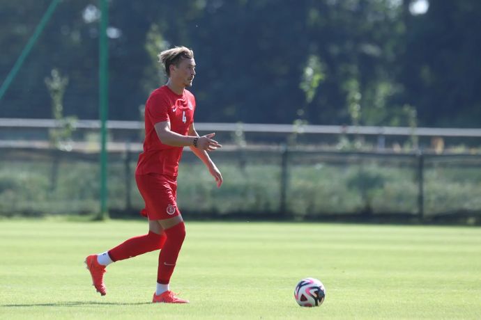 מקס צ'ליץ' שחקן הפועל תל אביב