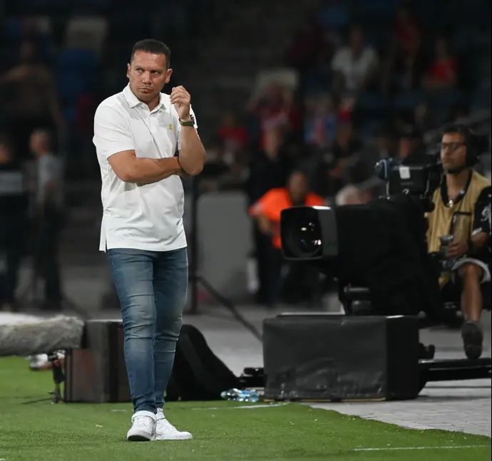 ברק בכר מאמן מכבי חיפה