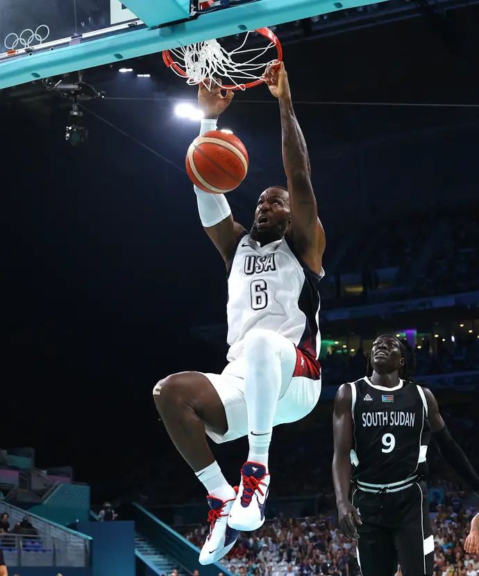 לברון ג'יימס, נבחרת ארצות הברית לפני ווניין גבריאל, דרום סודן