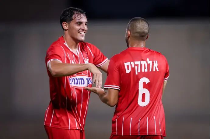 עילאי אלמקייס בני סכנין חוגג